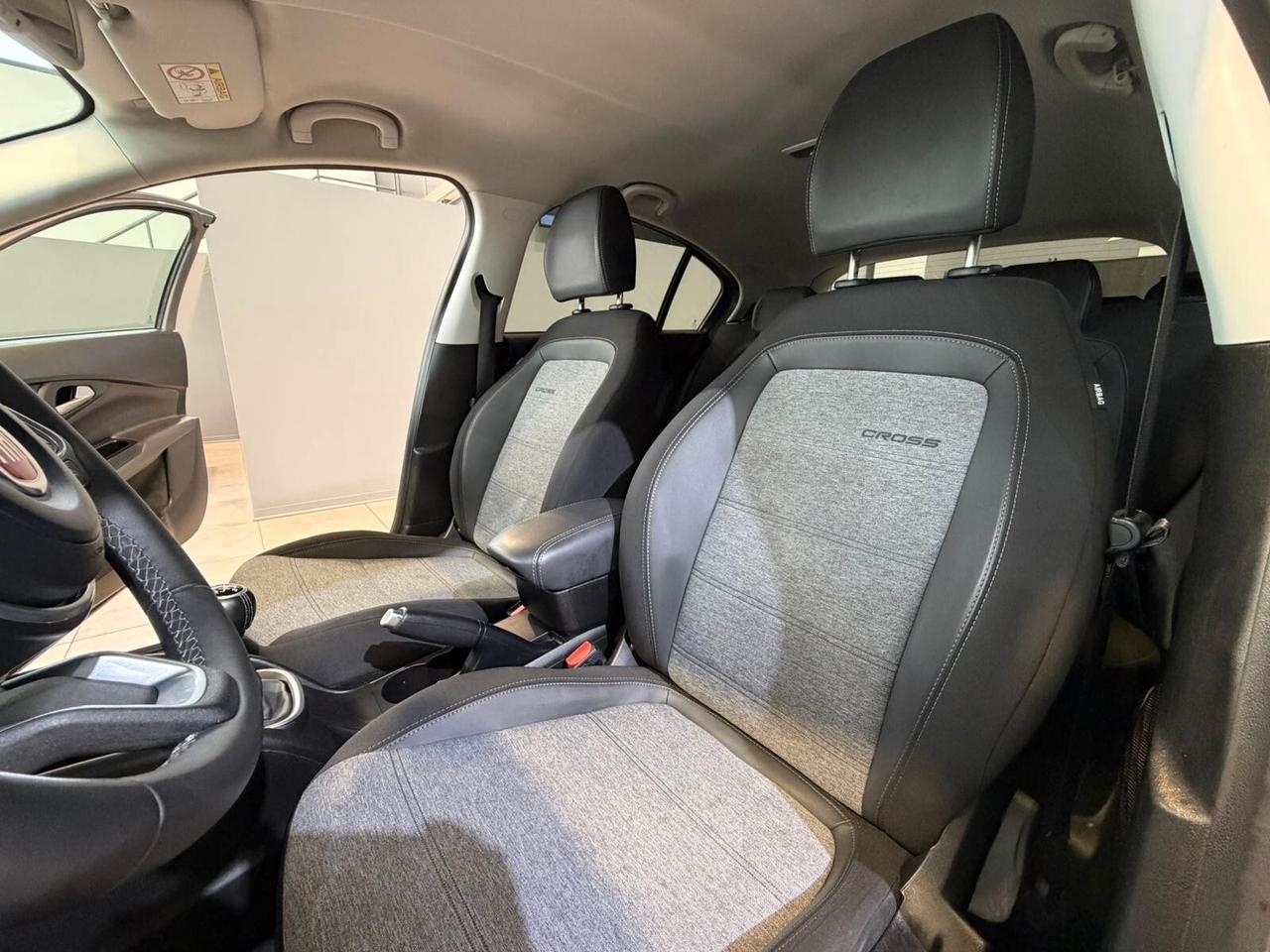 Fiat Tipo 1.6 Mjt S&S 5 porte Cross