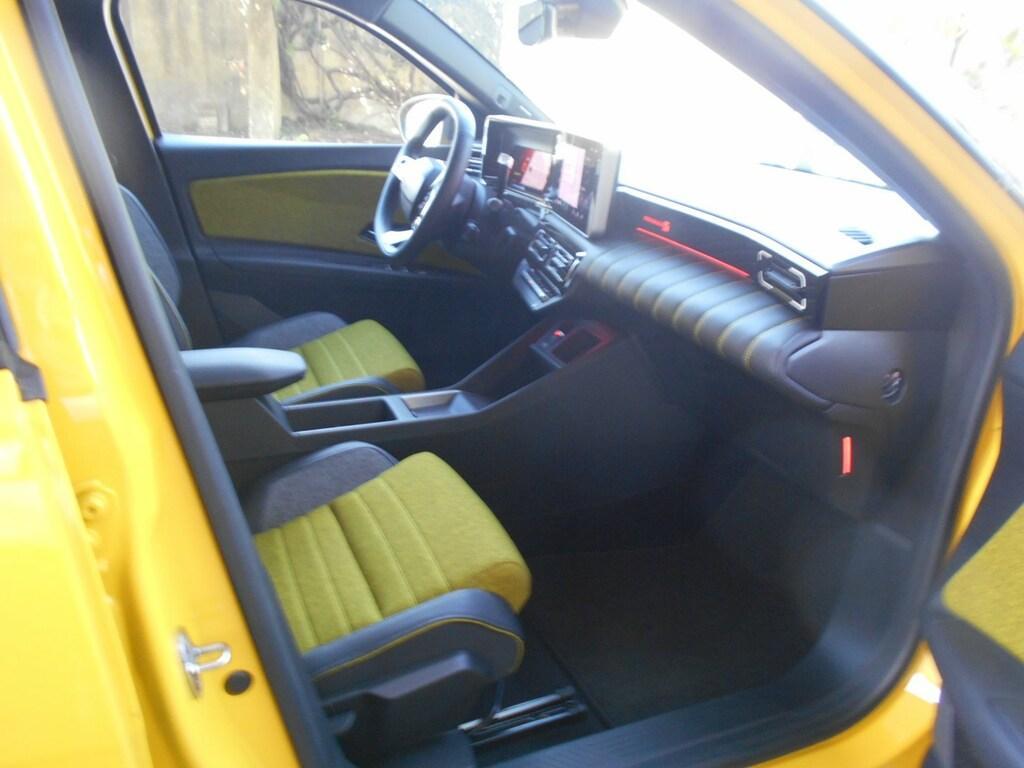 Renault Renault 5 comfort range Iconic Cinq