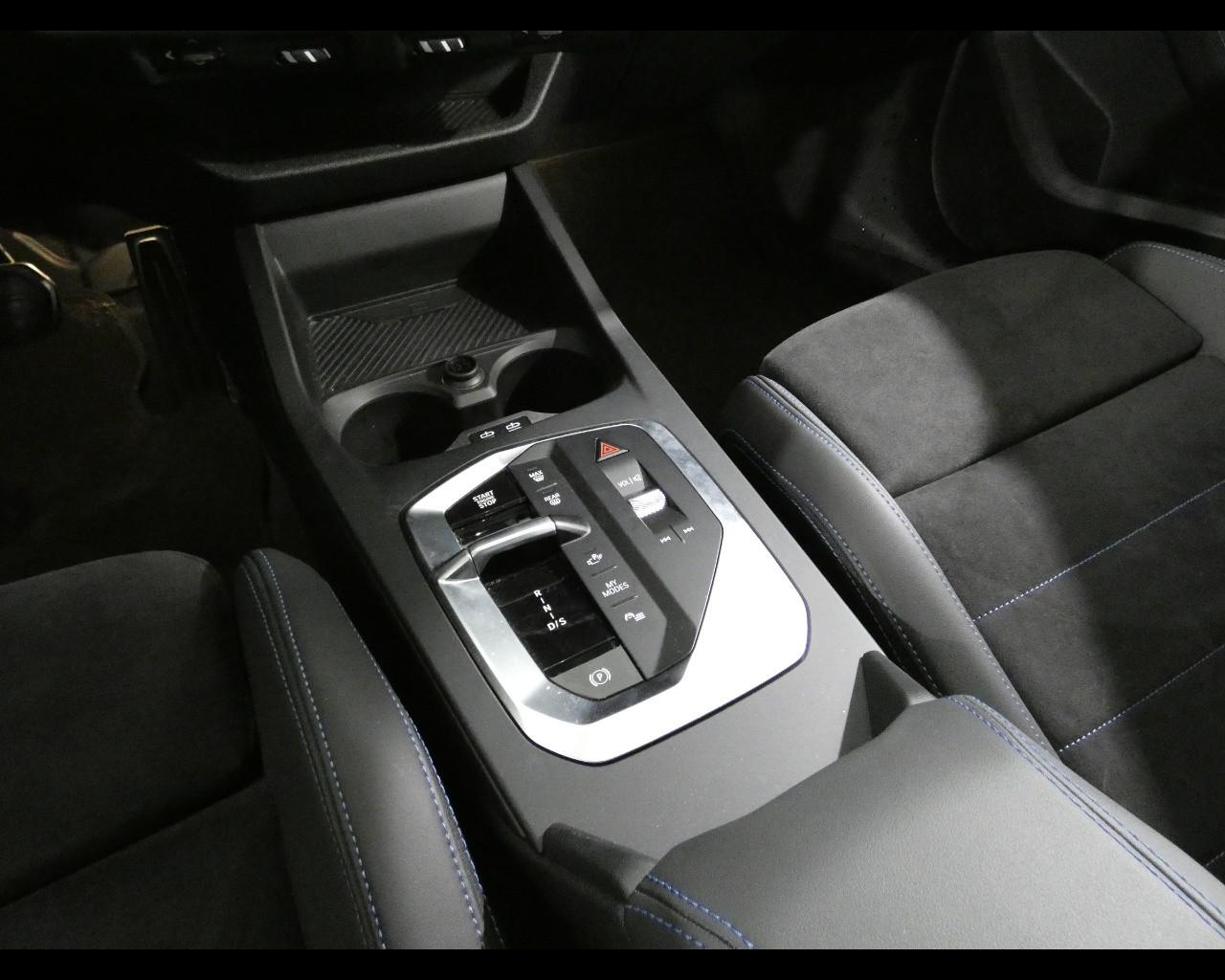 BMW Serie 1 (F70) - 118d MSport Pro
