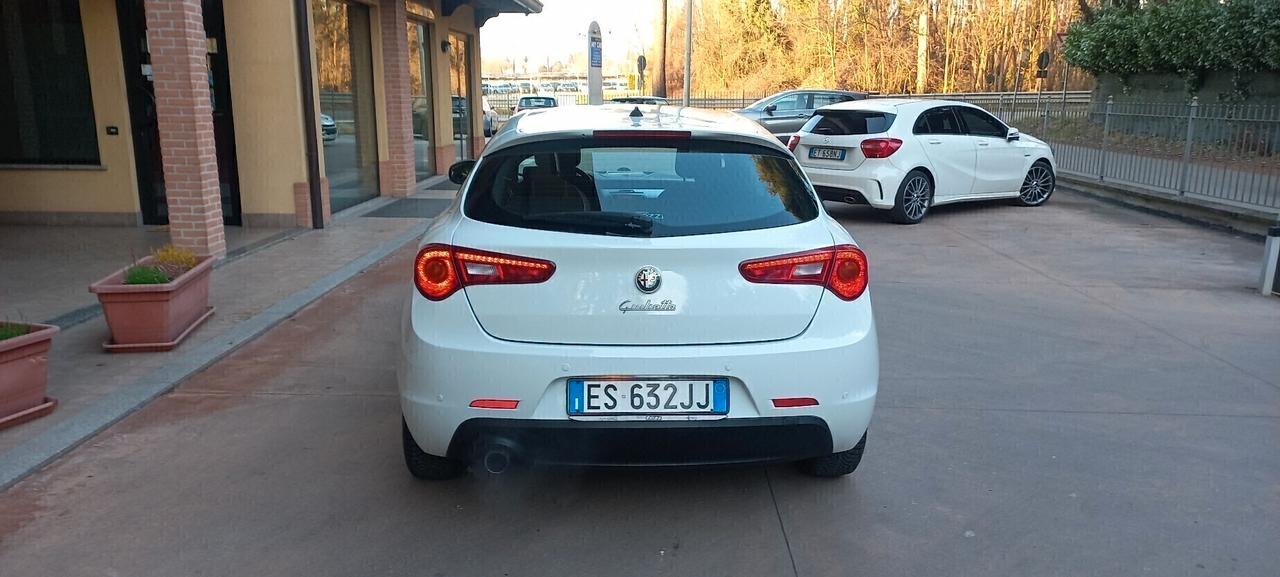 Alfa Romeo Giulietta 1.4 Turbo 105 CV