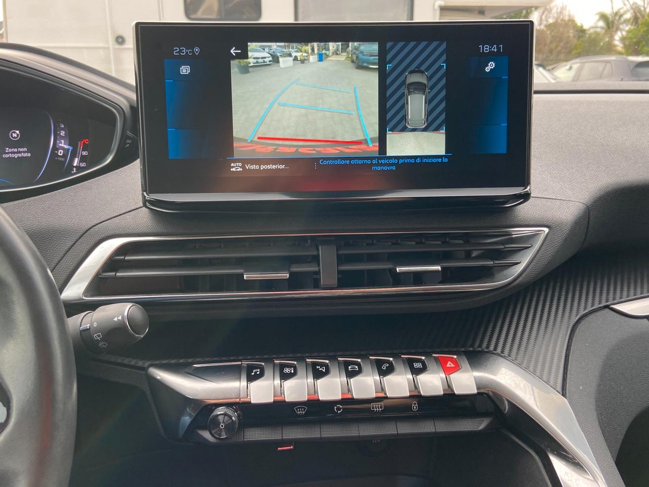 Peugeot 3008 1.5 bluehdi Allure EAT8