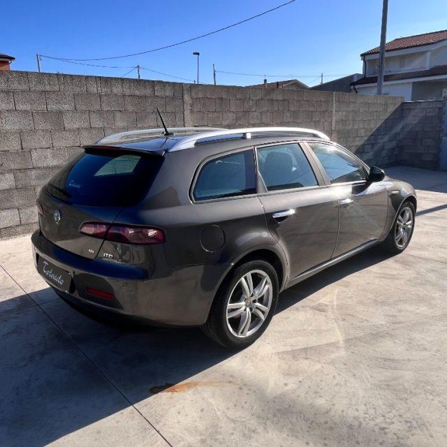 ALFA ROMEO 159 1.9 JTDm 16V Sportwagon Exclusive