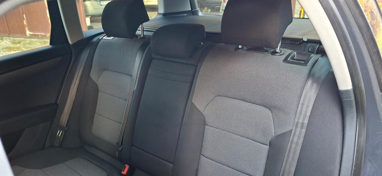 Volkswagen Passat Var. 2.0 TDI Comfortline BM.Tech.