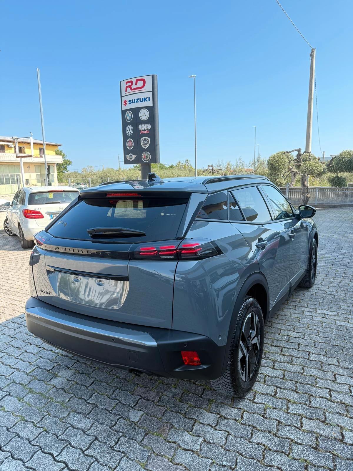 Peugeot 2008 PureTech 100 S&S Allure - ok neopatentati -