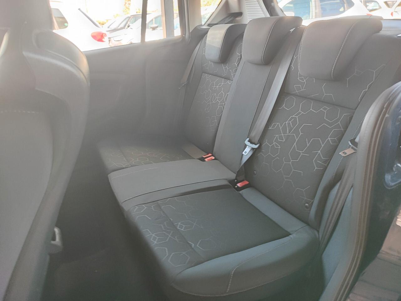 Ford B-Max 1.6 TDCi 95 CV Individual