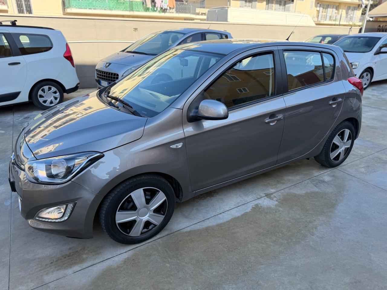 Hyundai i20 1.2 5p. Classic