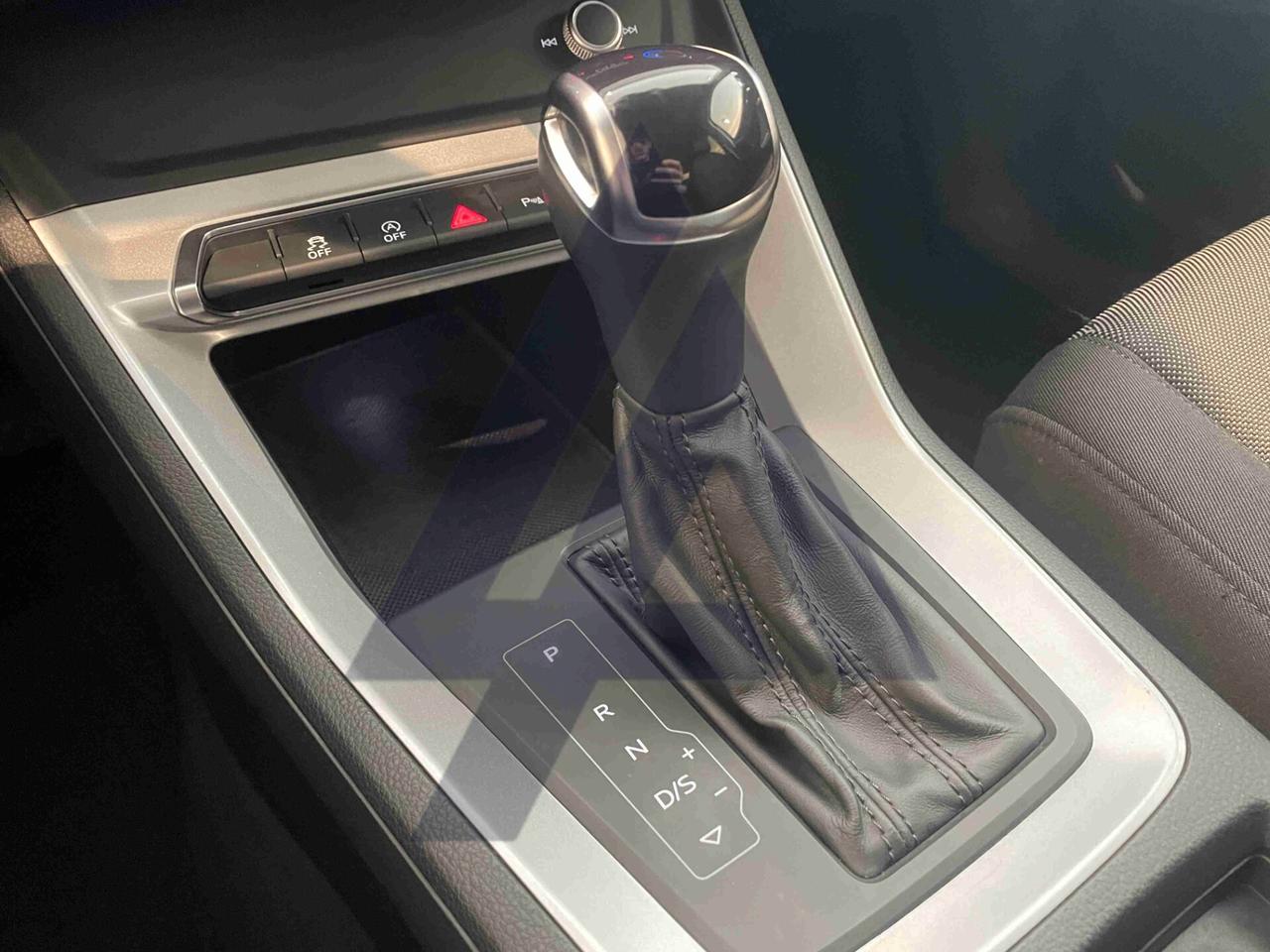 Audi Q3 35 TDI S tronic Business Advanced