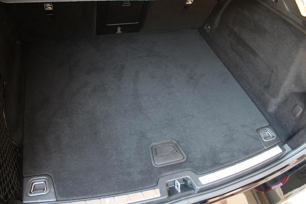 VOLVO XC60 2.0 D4 Inscription *Tetto *Luci Ambiente