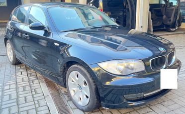 BMW 118d CAT 5 PORTE FUTURA - CAMBIO AUTOMATICO - ANCHE PER NEOPATENTATI