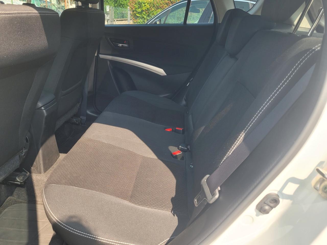 Suzuki S-Cross 1.4 Hybrid Cool 2WD