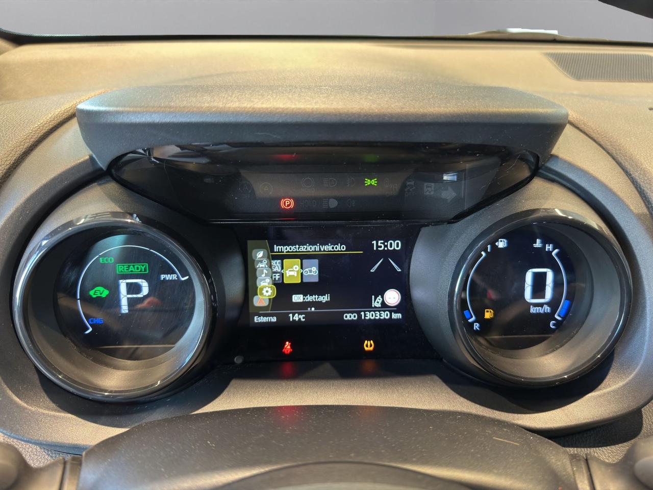 Toyota Yaris 1.5h Lounge
