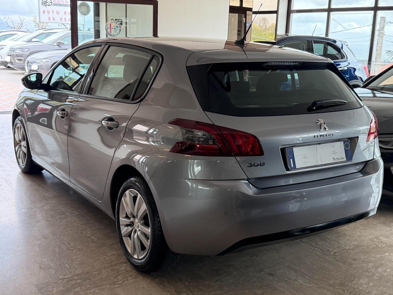 Peugeot 308 1.5 BLUEHDI 130 cv. 5 porte ACTIVE