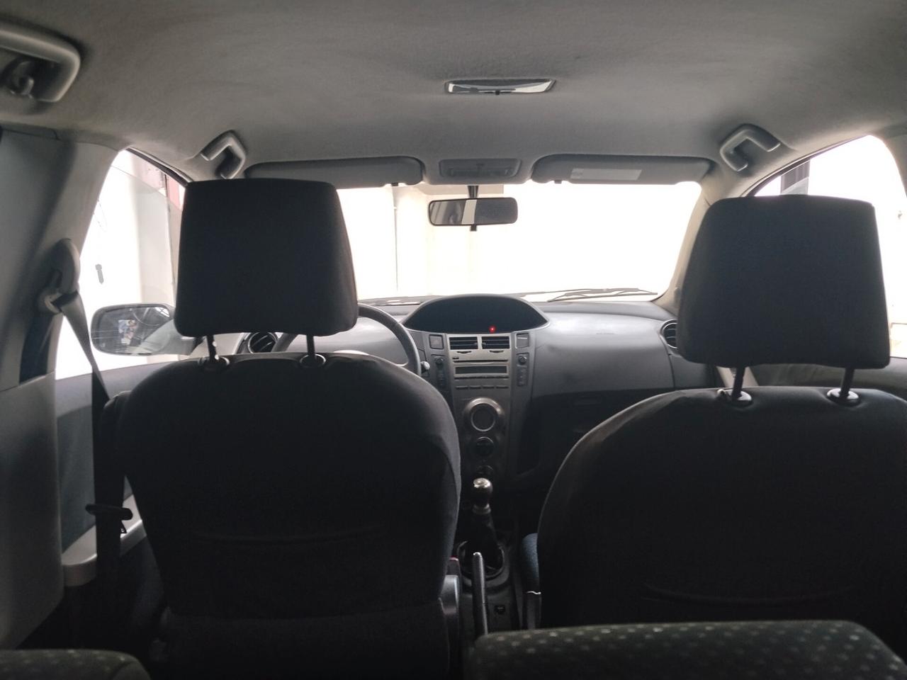 Toyota Yaris 1.0 benzina 2010 CON GARANZIA