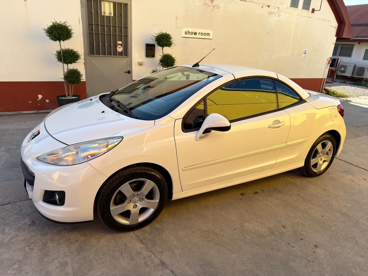 Peugeot 207 CC. Cabrio Garanzia Unico Proprietario