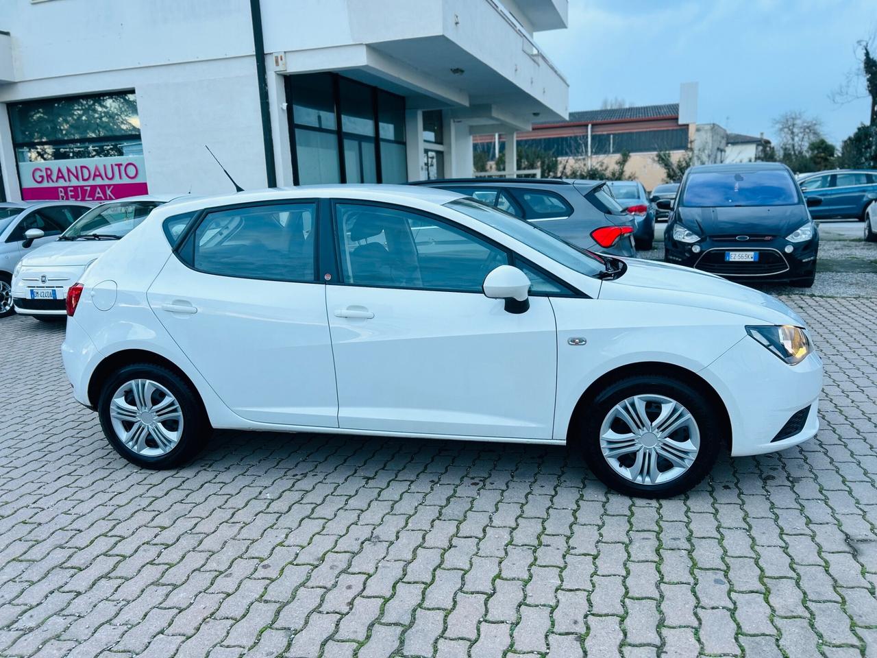 Seat Ibiza 1.0 75 CV 5P Connect Gold