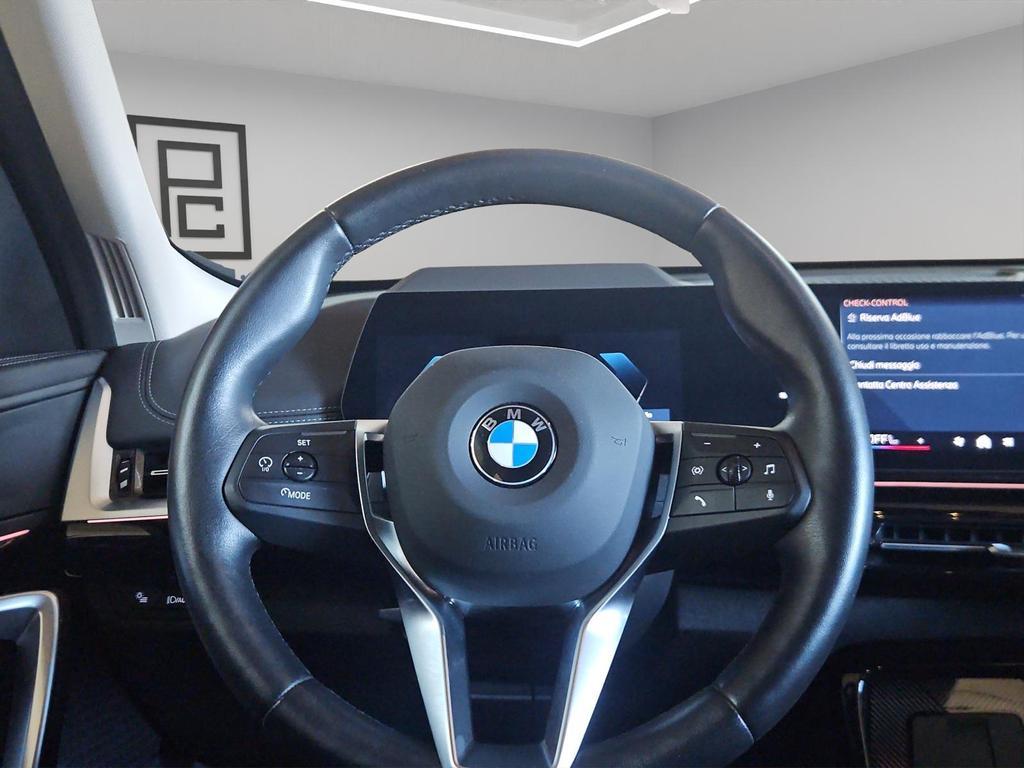 BMW X1 xdrive20d mhev 48V X-Line auto