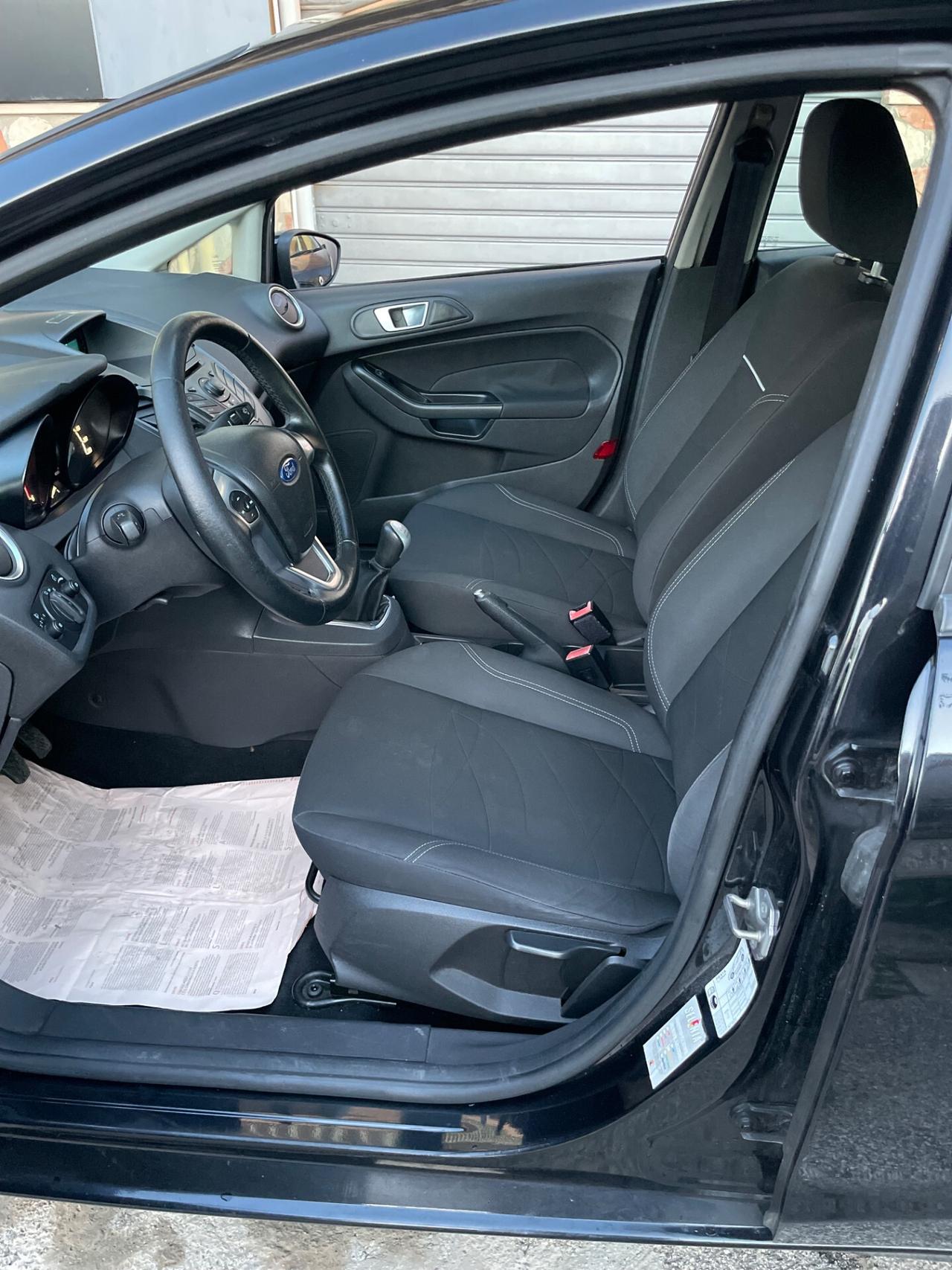 Ford Fiesta 1.5 TDCi 75CV 5 porte