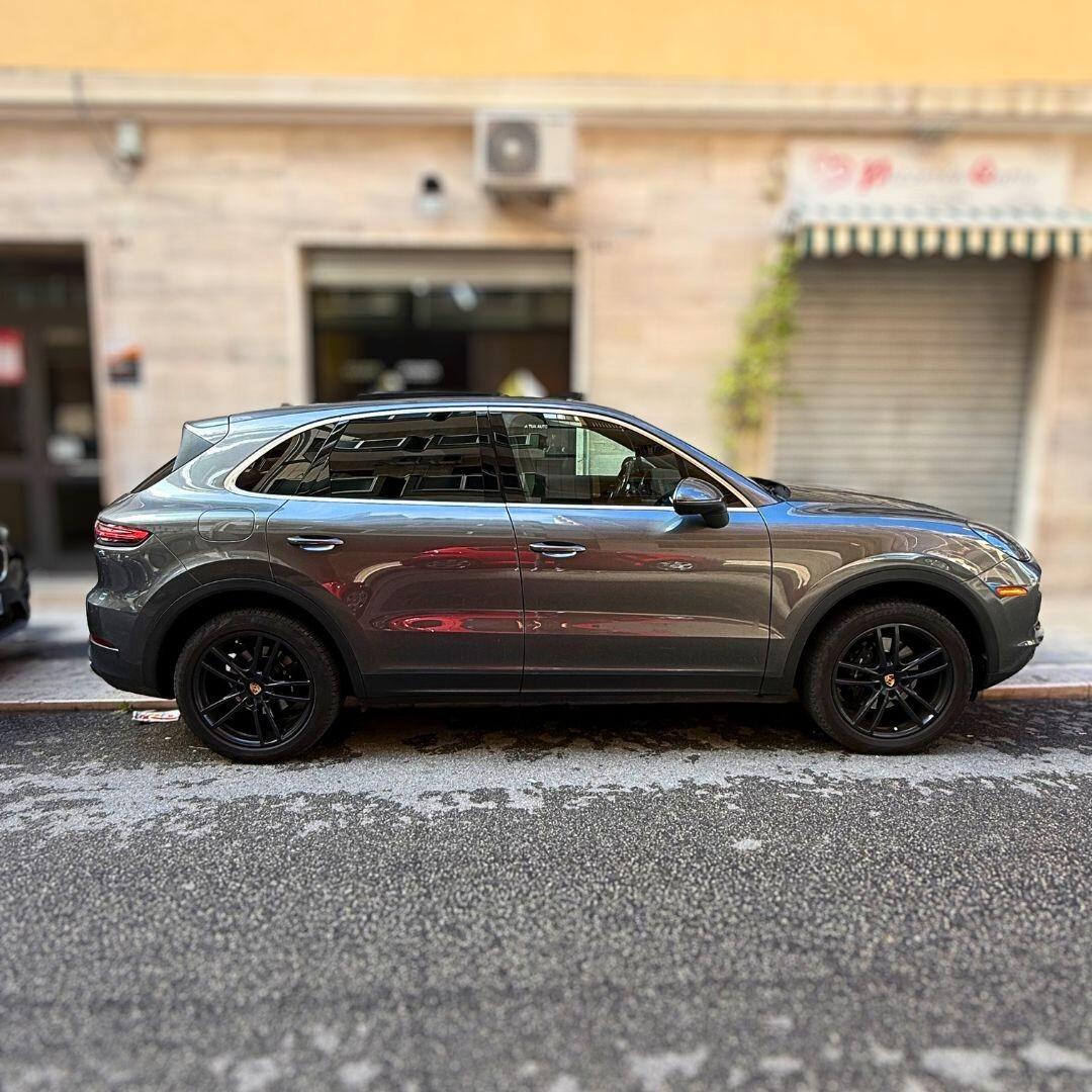 Porsche Cayenne 3.0 V6