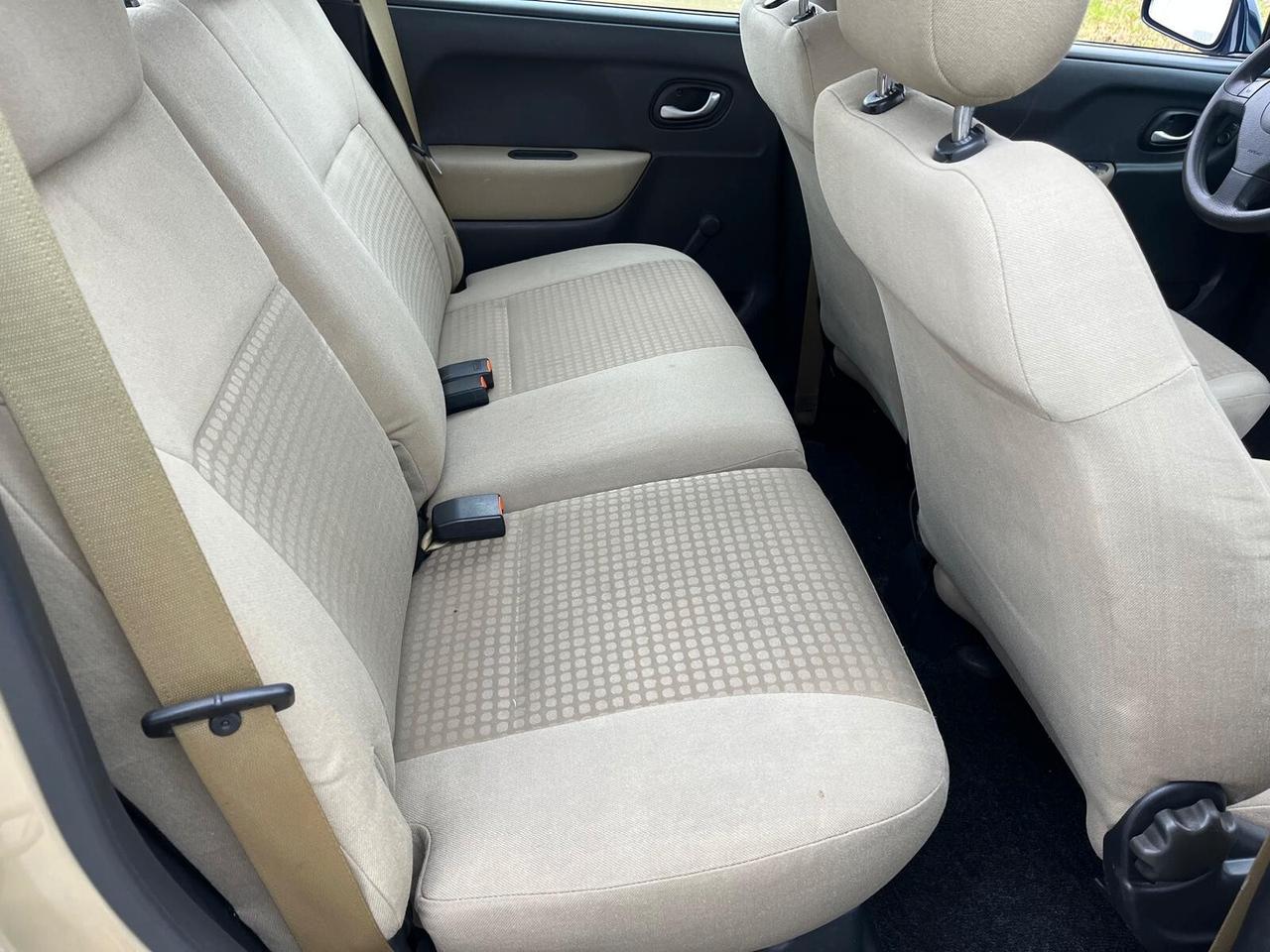 Opel Agila 1.0 12V Club