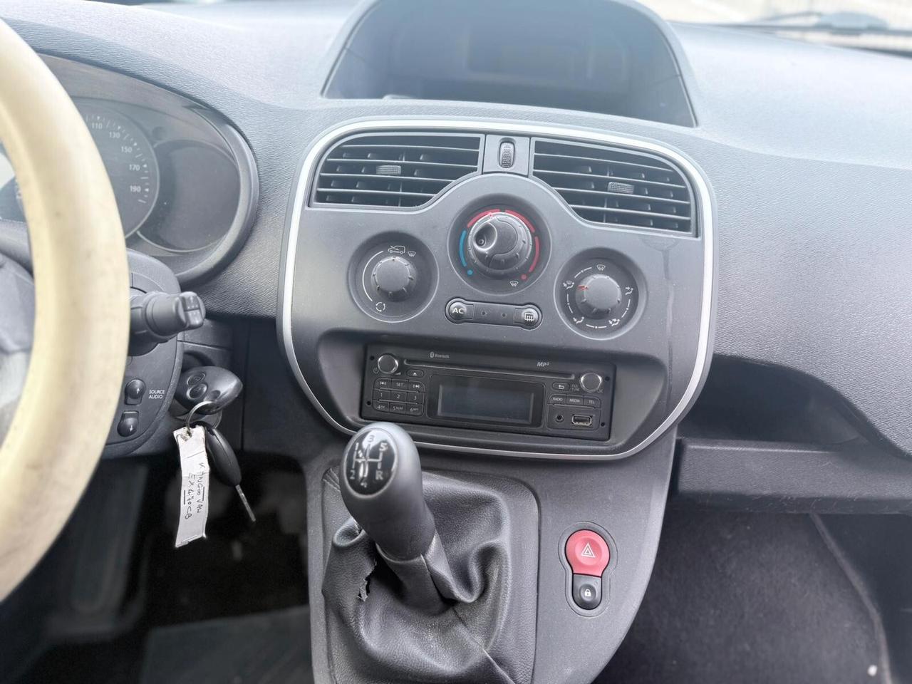 Renault Kangoo 1.5 DIESEL 2014 3POSTI