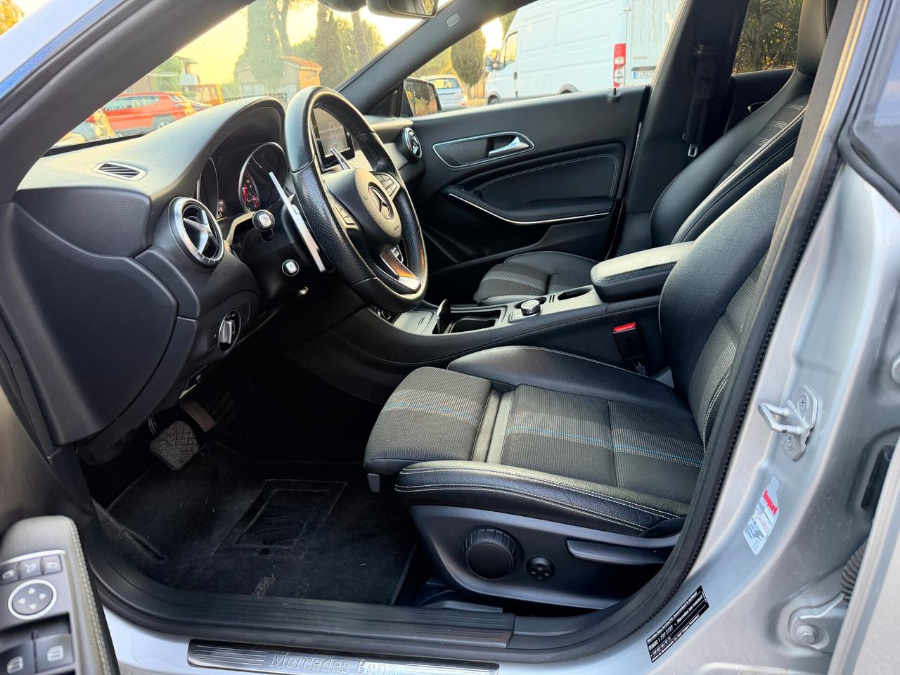 Mercedes-benz CLA 200 220 d S.W. Automatic Premium