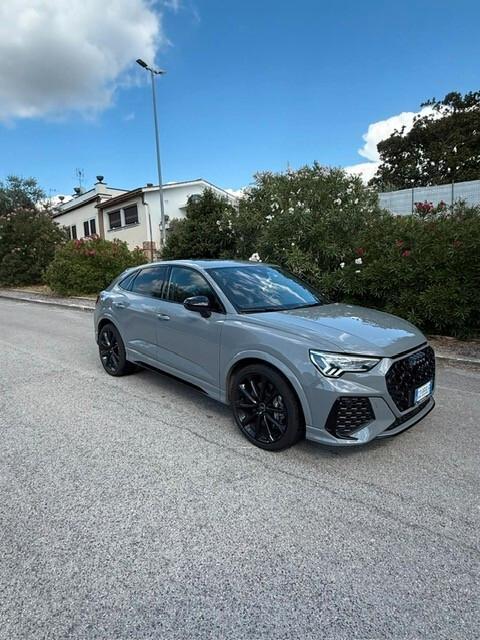 Audi Q3 RS SPB quattro S tronic