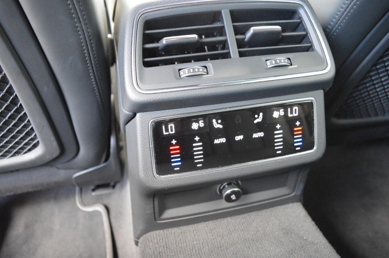 Audi A6 Avant 50 3.0 TDI quattro tiptronic S line