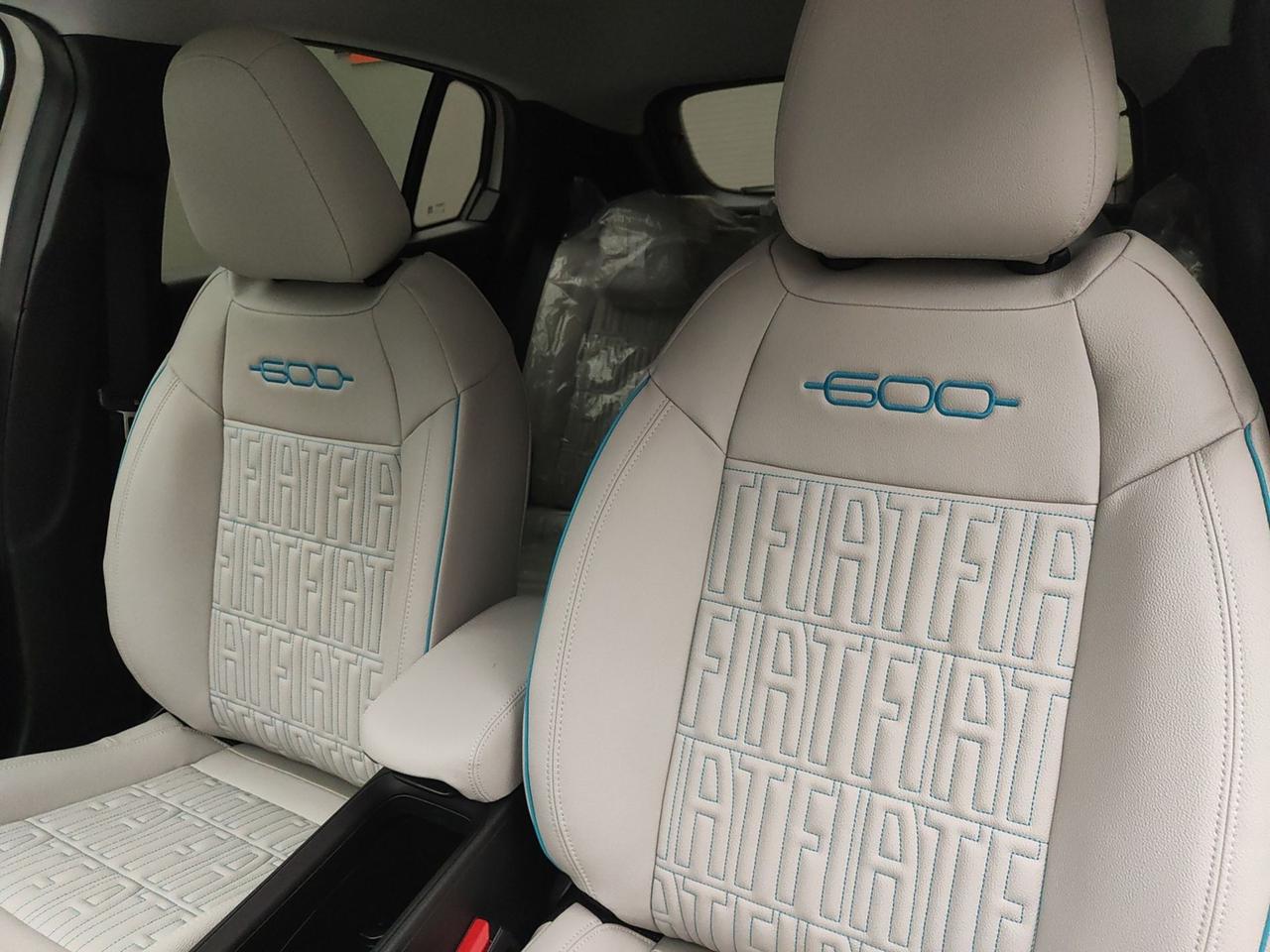 FIAT 600 IV 2023 1.2 MHEV 110CV DCT LA PRIMA