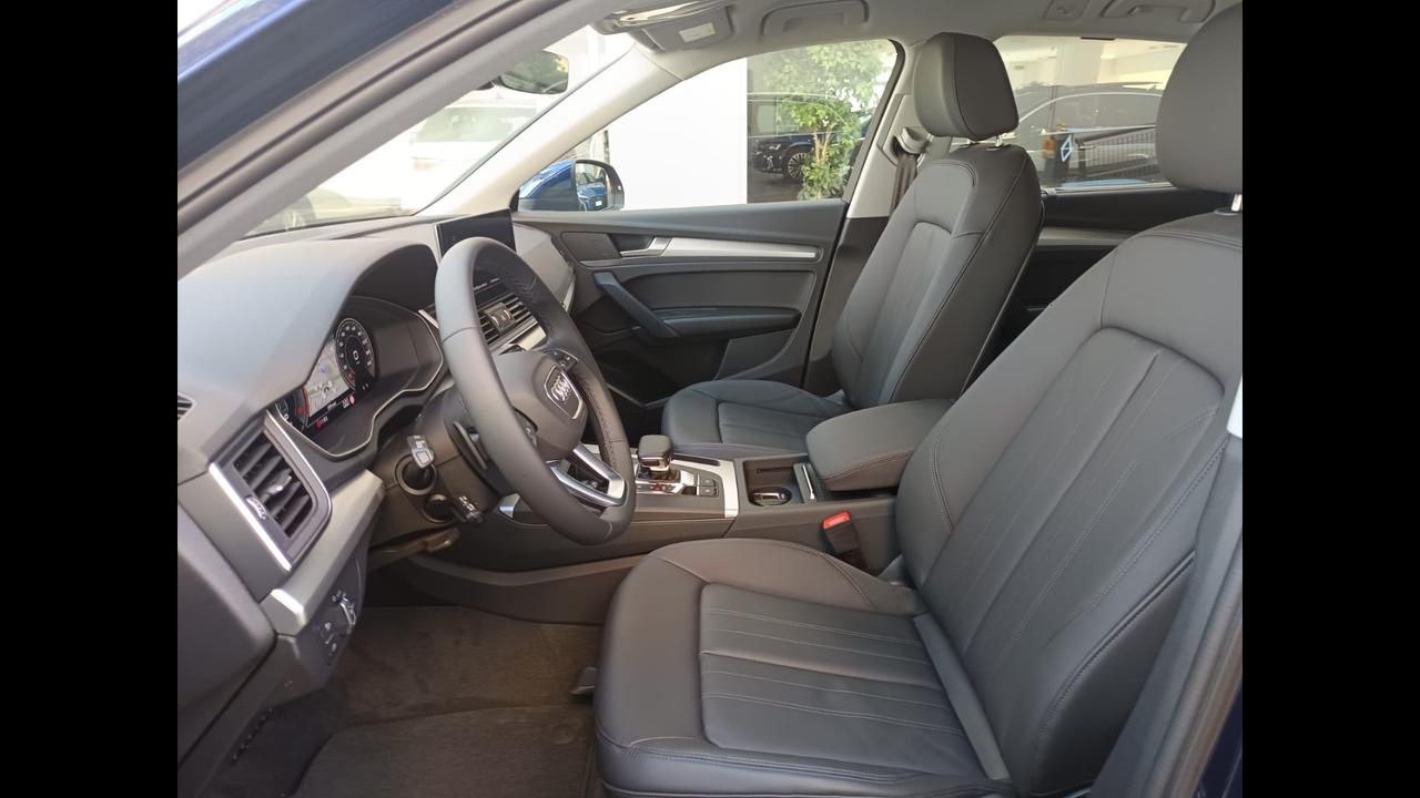 Audi Audi Q5 Business Advanced 40 TDI quattro 150(204) kW(CV) S tronic