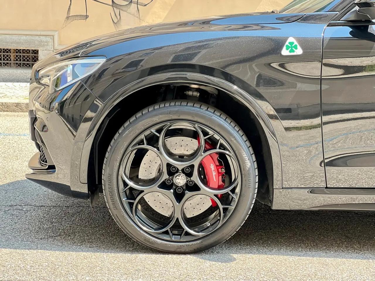 Alfa Romeo Stelvio 2.9 Bi-Turbo V6 510 CV AT8 Quadrifoglio