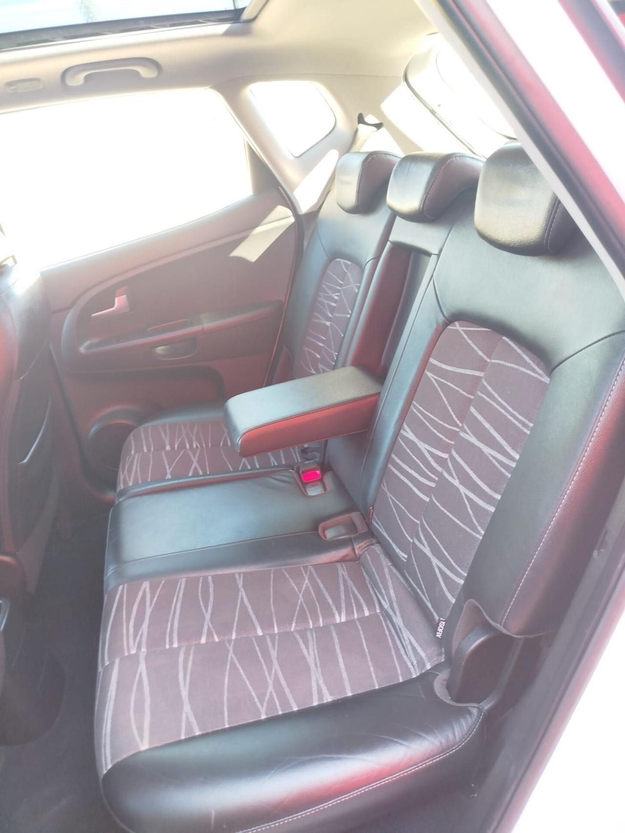 Kia Venga 1.6 CRDi VGT TX