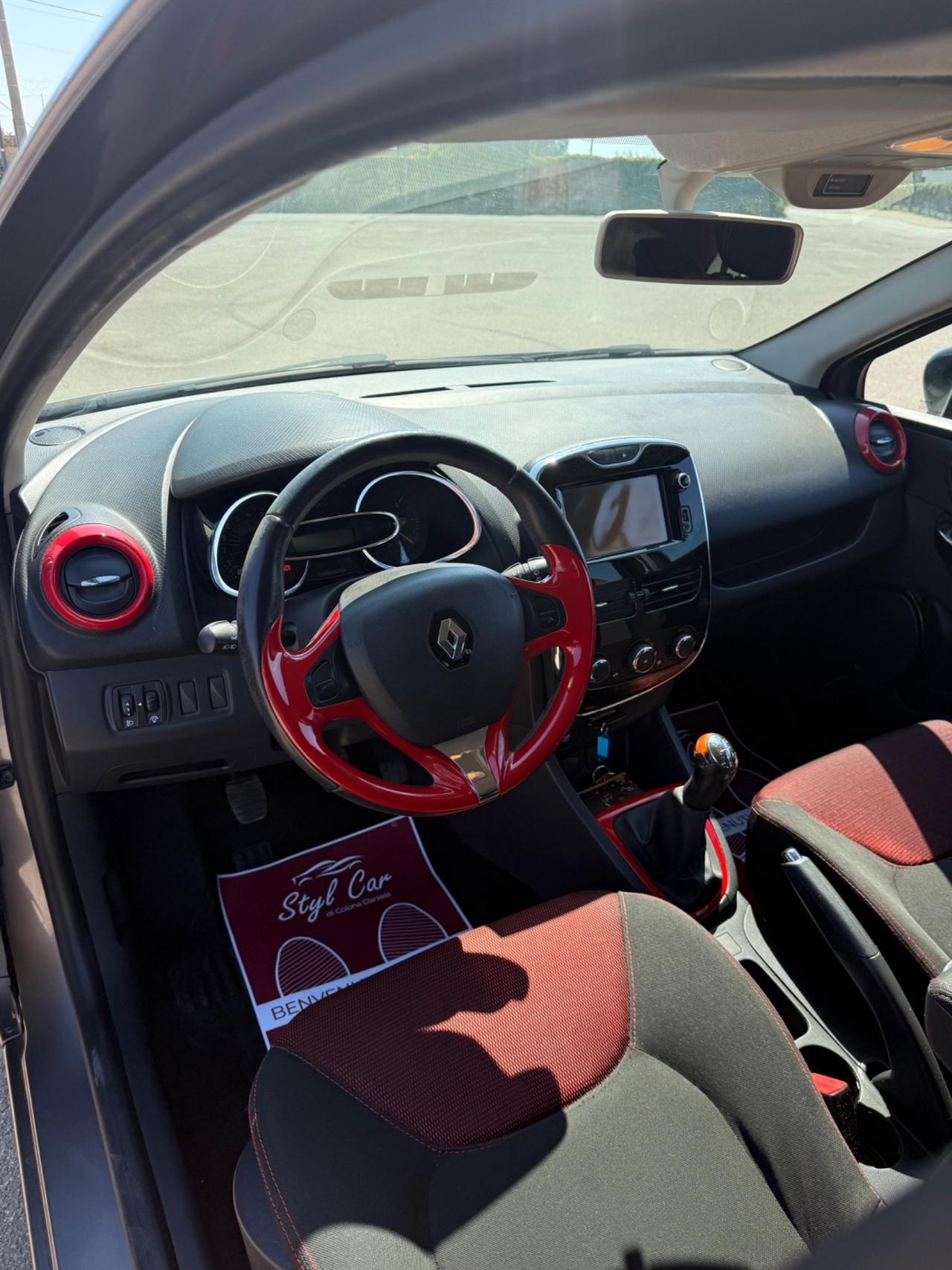 Renault Clio 1.2 16V 5 porte Live!