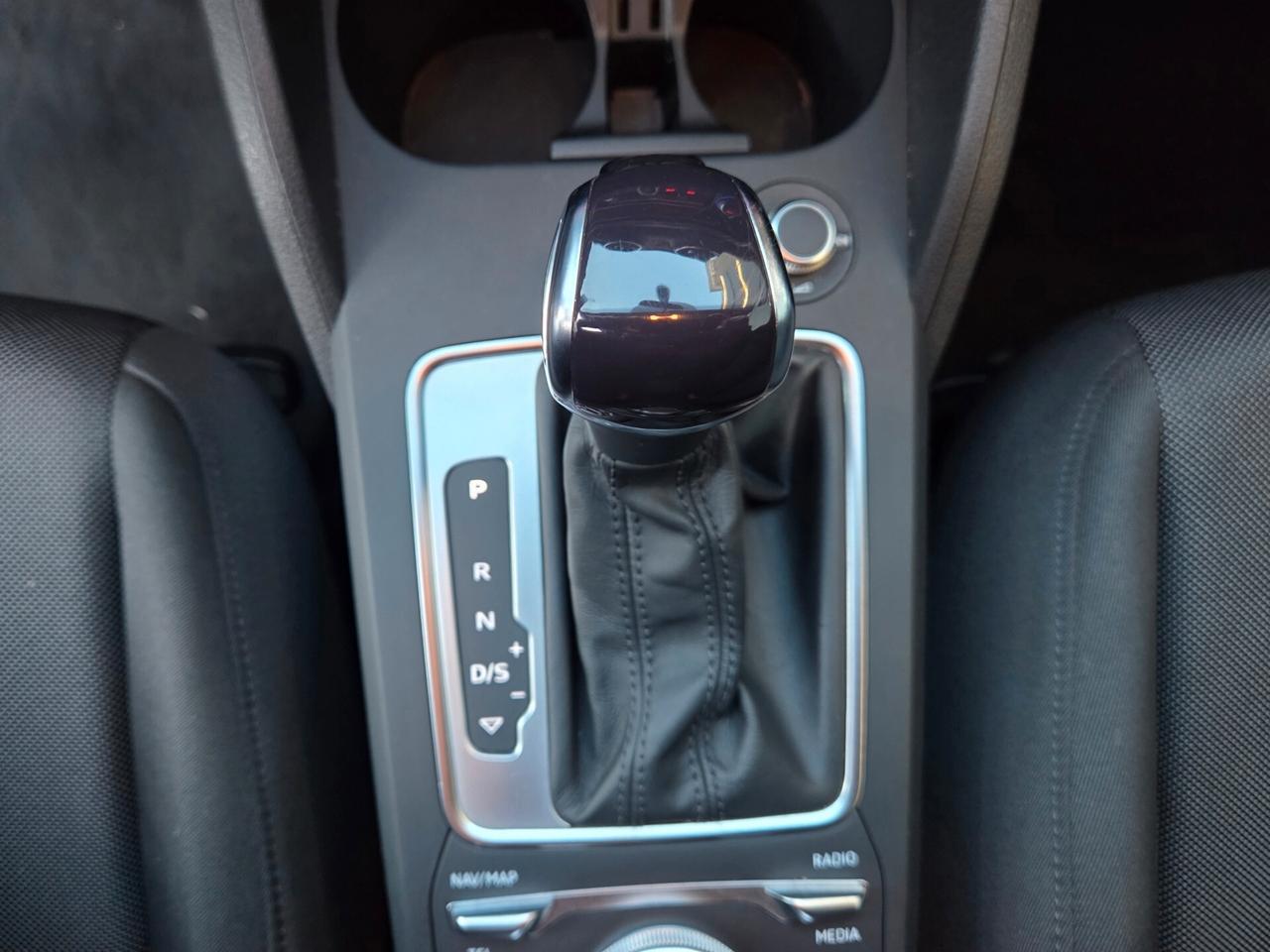 Audi Q2 2.0 TDI 116 CV S tronic Business 30