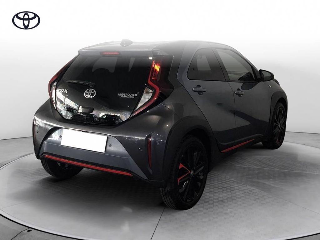 Toyota Aygo X 1.0 Undercover