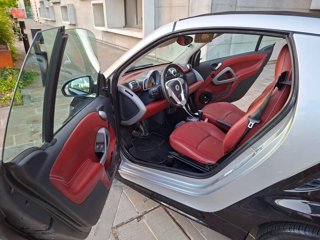 Smart ForTwo 1000 52 kW MHD cabrio passion