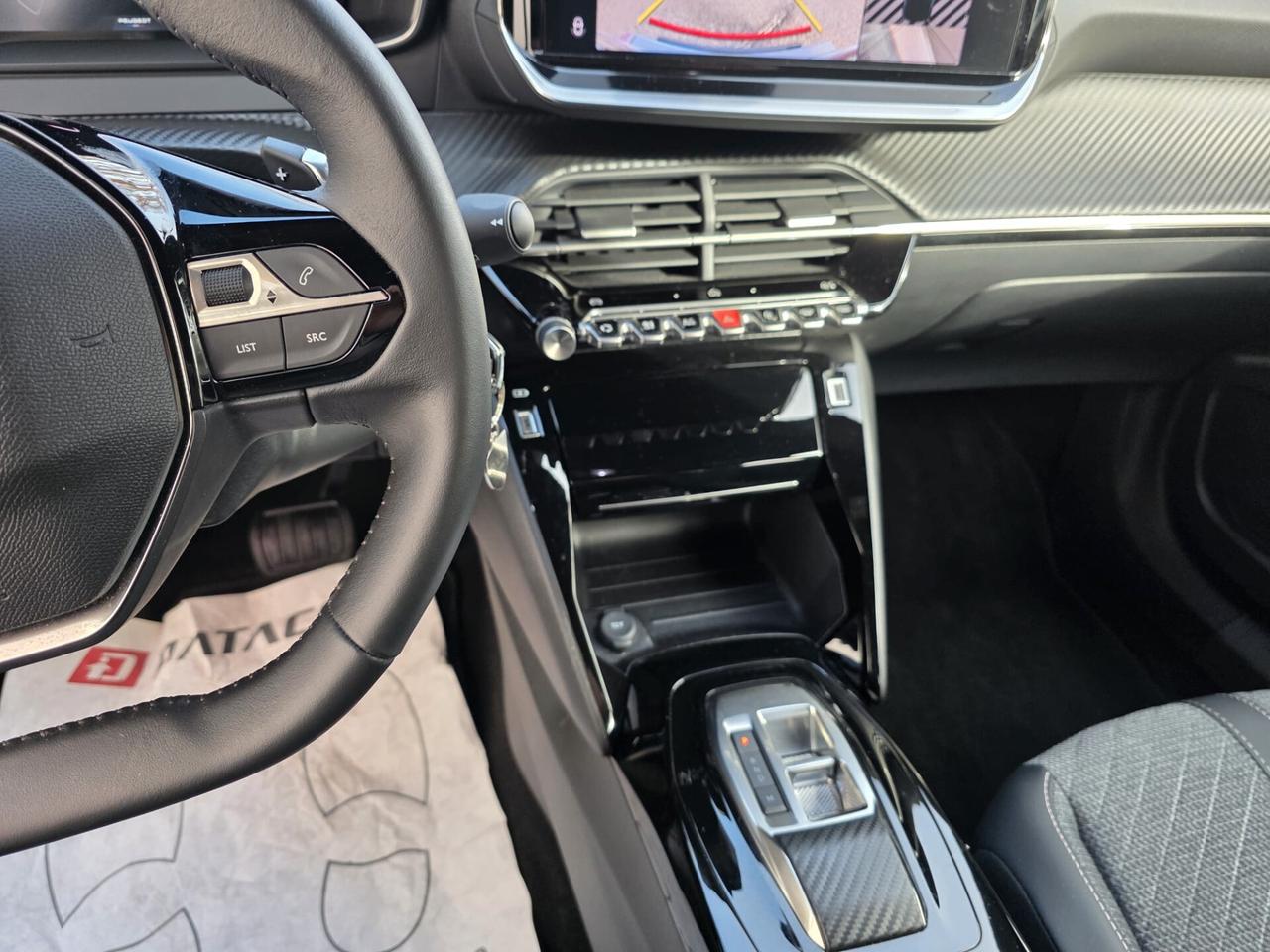 Peugeot 2008 PureTech 130 S&S EAT8 Allure