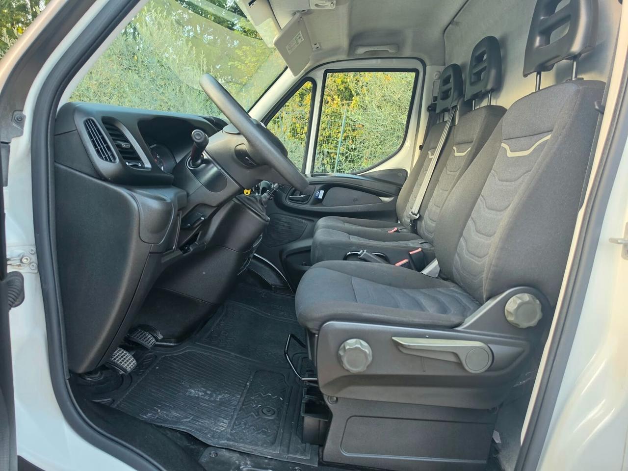 Iveco Daily 35S12 V 35 20 H2