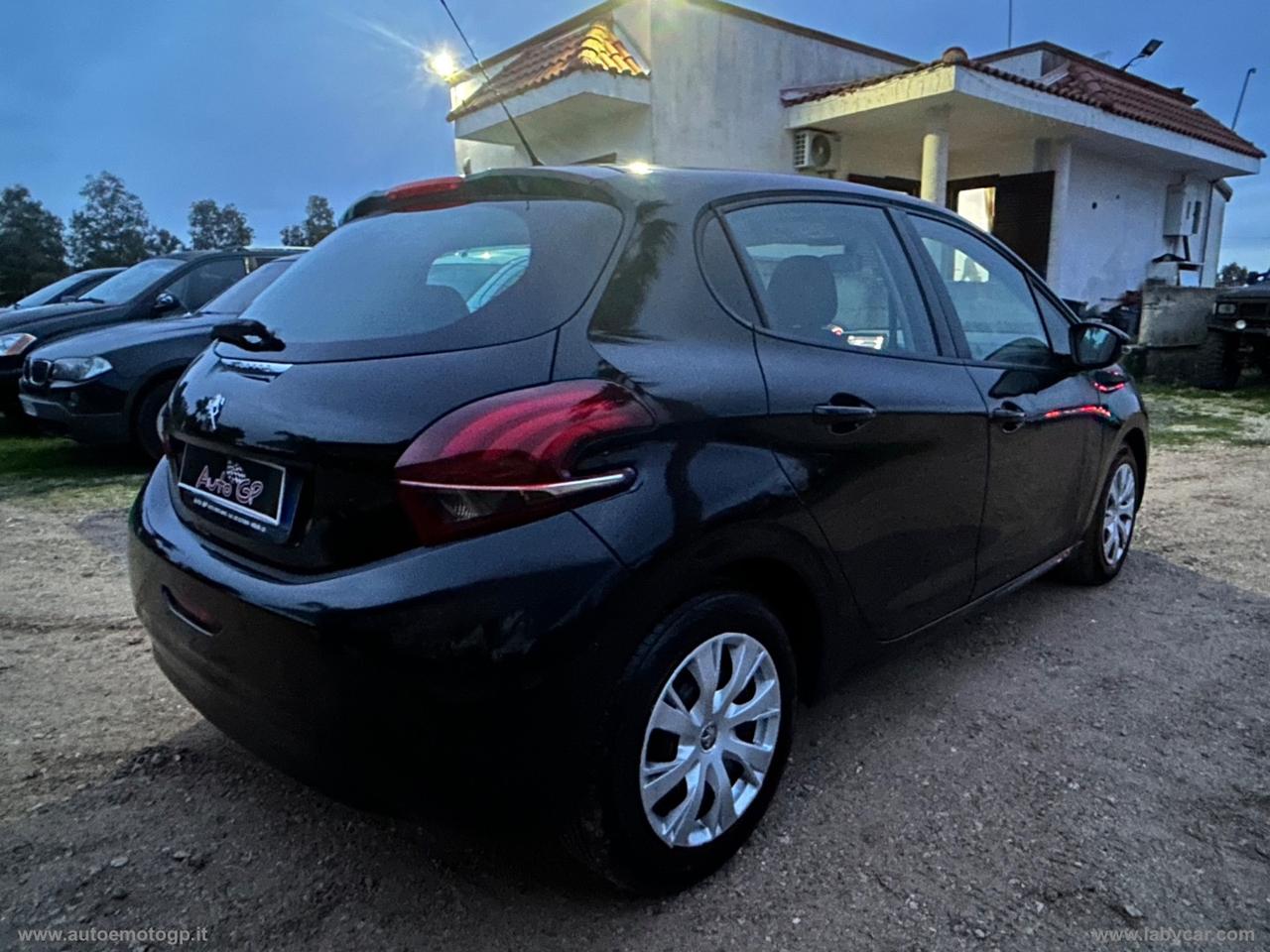 PEUGEOT 208 1.4 HDi 68 CV 5p. Active