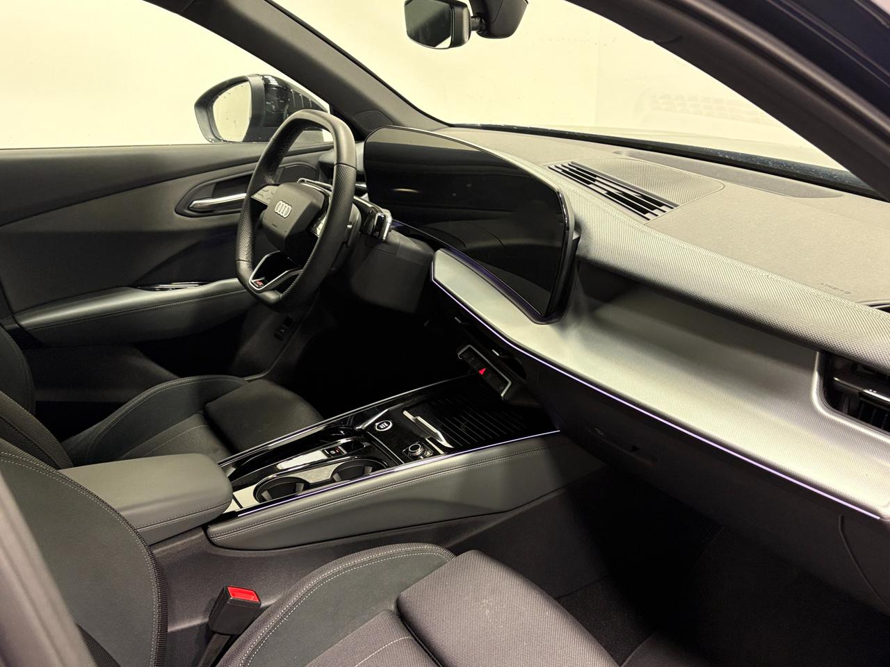 AUDI Q3 TDI S-TRONIC S-LINE EDITION