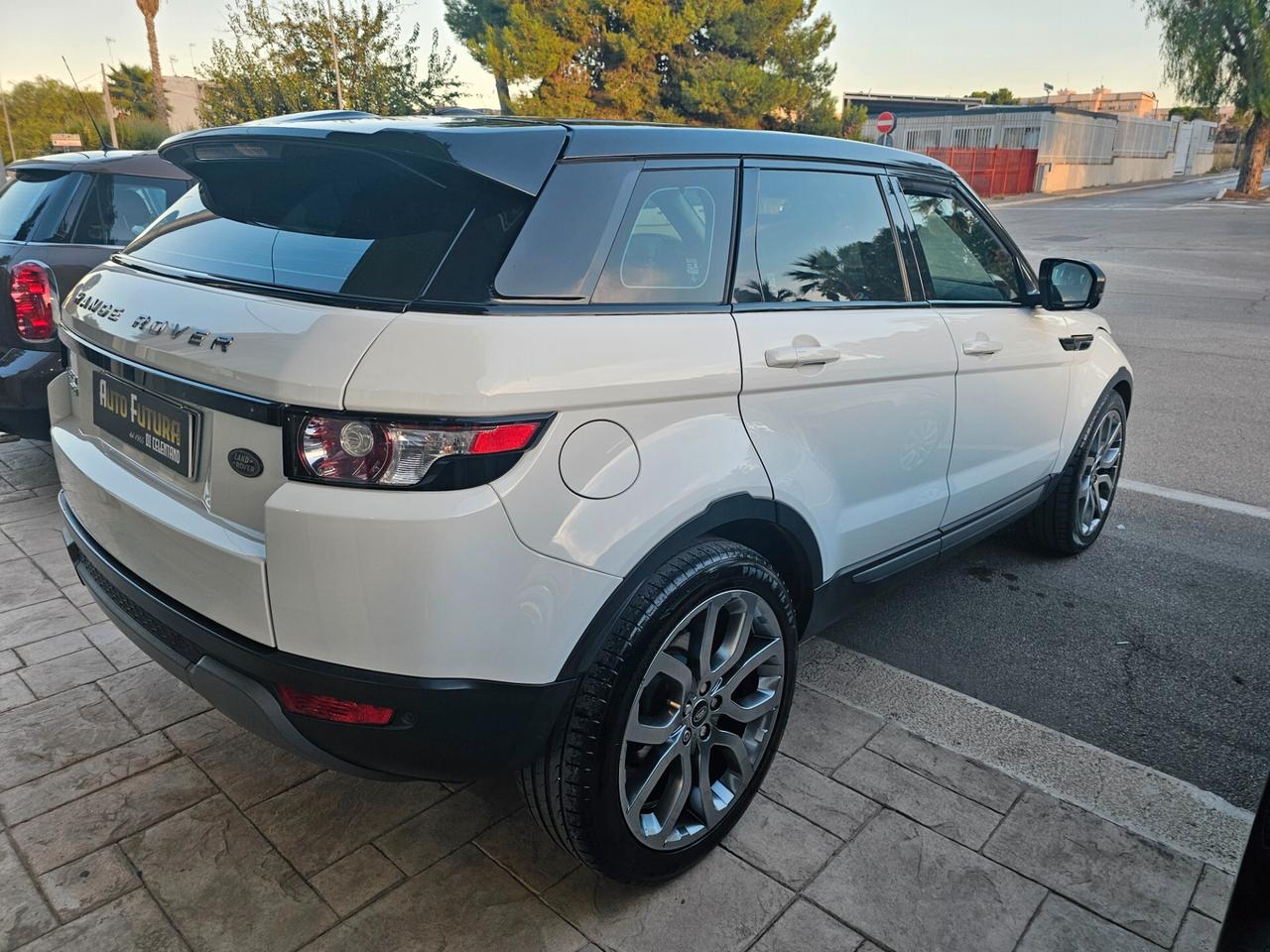 RANGE ROVER EVOQUE 2.2 TD4 150CV DYNAMIC SPORT