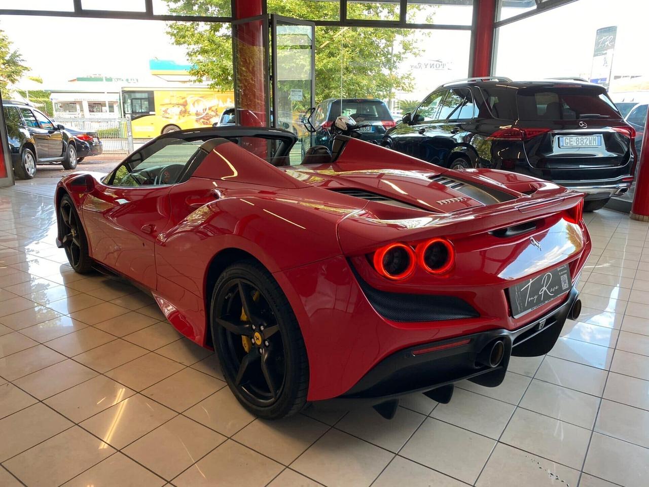 Ferrari F8 Spider Ufficiale V8 3.9 720cv