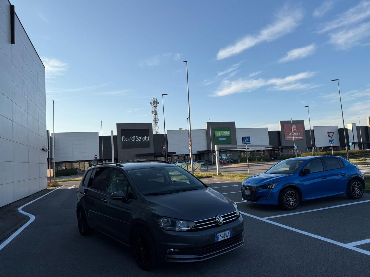 Volkswagen Touran 1.6 TDI 115 CV SCR DSG Executive BlueMotion Tech.