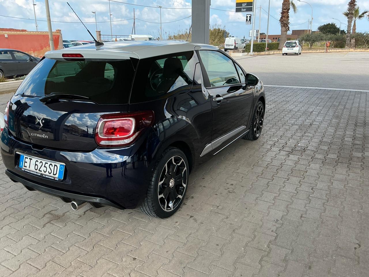 ds3 BlueHDi 100 S&S Sport Chic