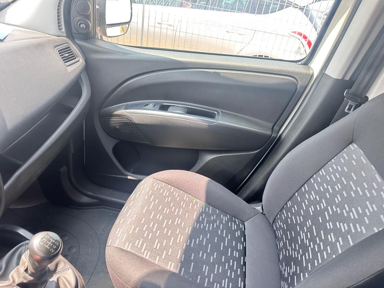 OPEL COMBO CARGO 1.3 CDTI-2016 CLIMA