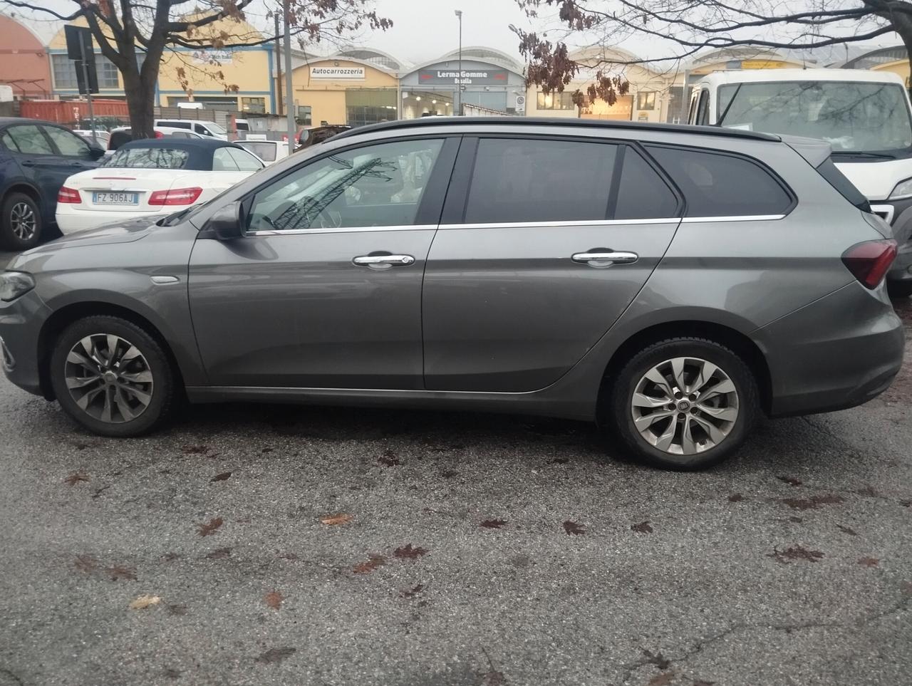 Fiat Tipo 1.6 Mjt S&S DCT SW Lounge