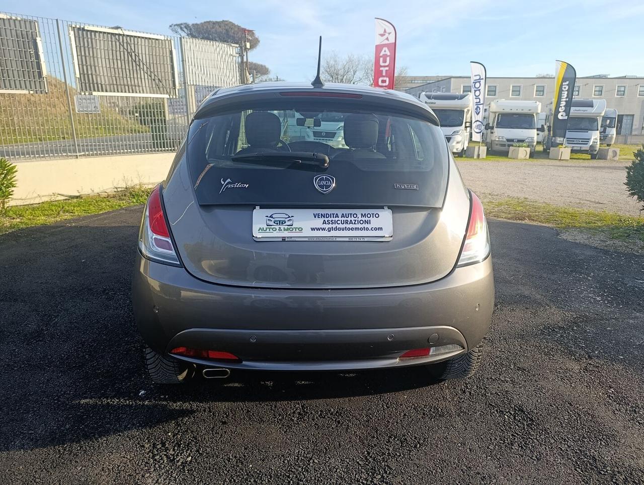 Lancia Ypsilon III 1.0 firefly hybrid Gold s&s 70cv