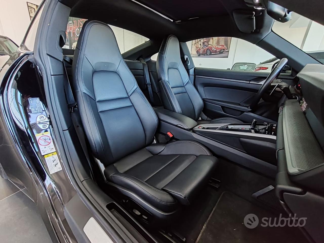 Porsche 911 Carrera 385cv 11/2023