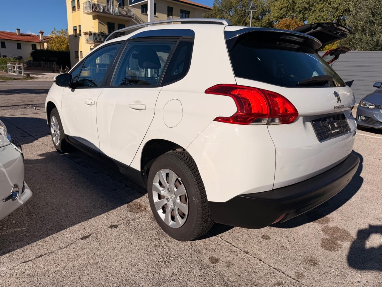 Peugeot 2008 PureTech 82 Active