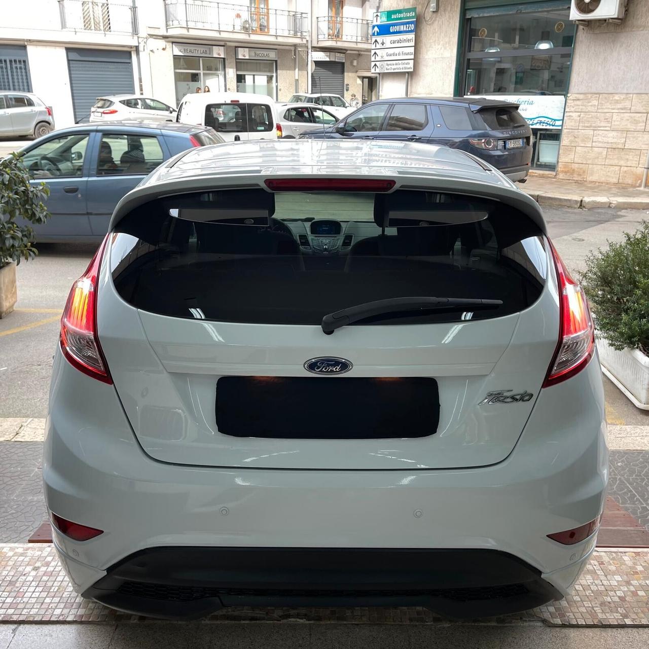 Ford Fiesta 1.5 TDCi 75CV ST-Line