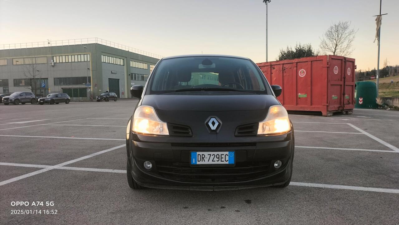 Renault Modus 1.2 16V TCE Dynamique